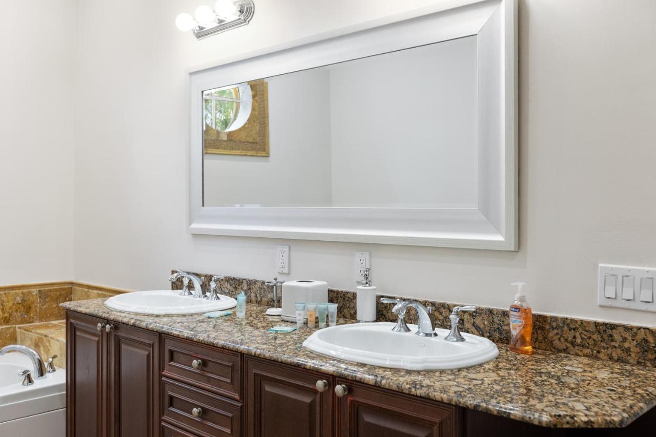 Luxury Spanish Villa 4 Bedroom 4 Bathroom Pool Sunny Isles North Miami Beach Εξωτερικό φωτογραφία